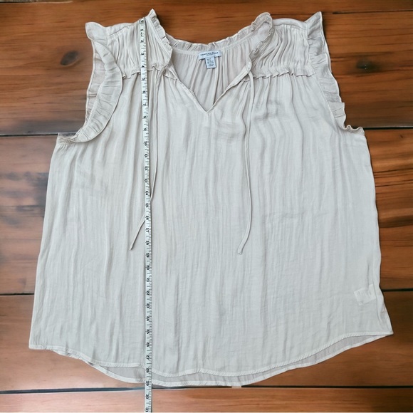 [2X] SUMMER SLEEVELESS BLOUSE Ivory Beige Lightweight - Picture 6 of 7